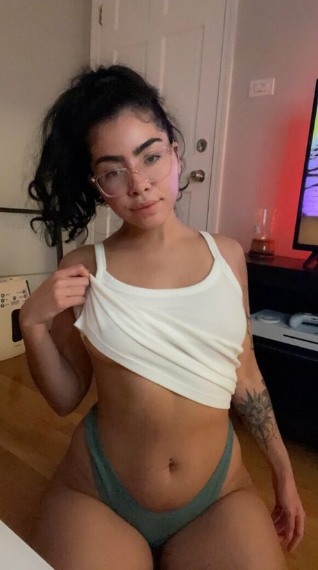 aakari star porn img