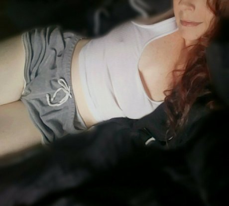 FlowersAndScars pretty pornstar image