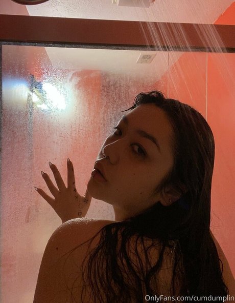 cumdumplin top model photo