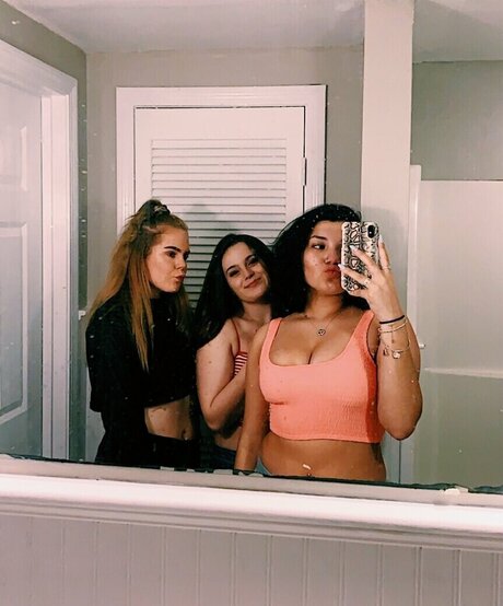 Hannah M model perfect gallery