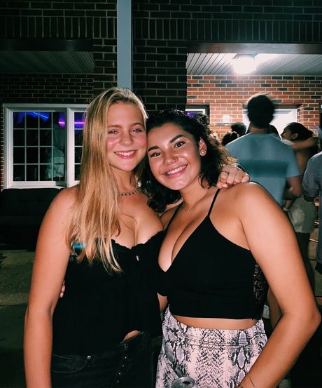 Hannah M perfect model pics