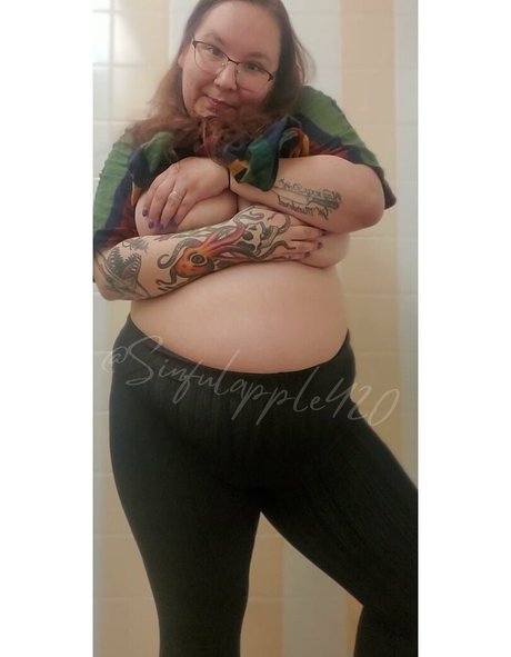 sinnfulapple420 model xxx archive