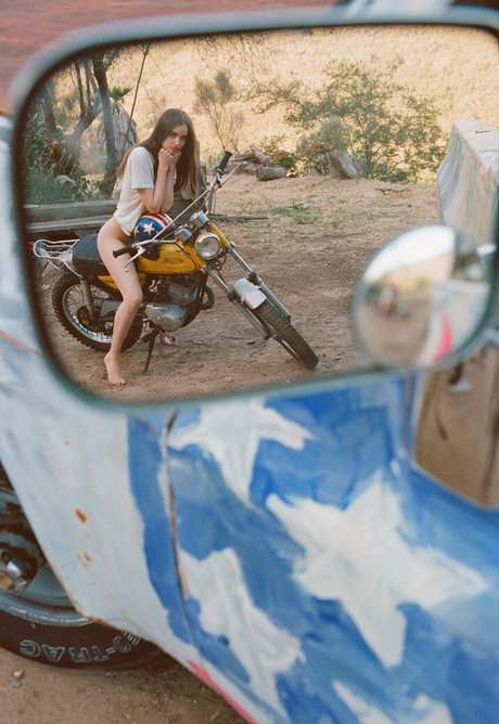 Ali Michael hd actress pictures