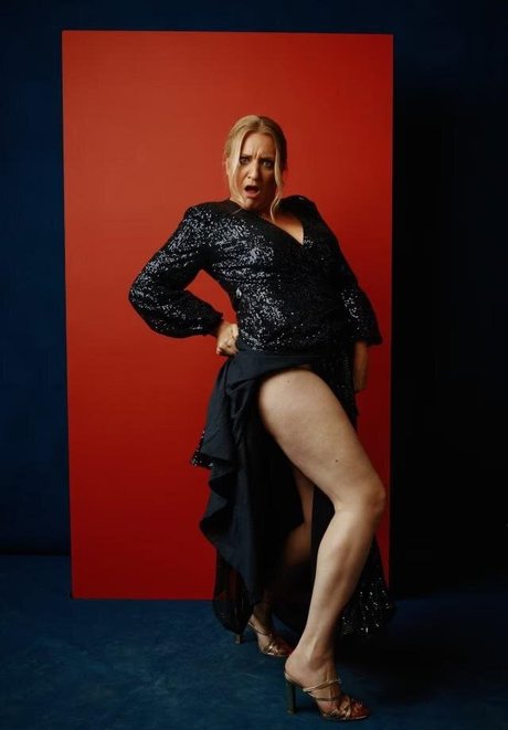 Daisy May Cooper adult star img