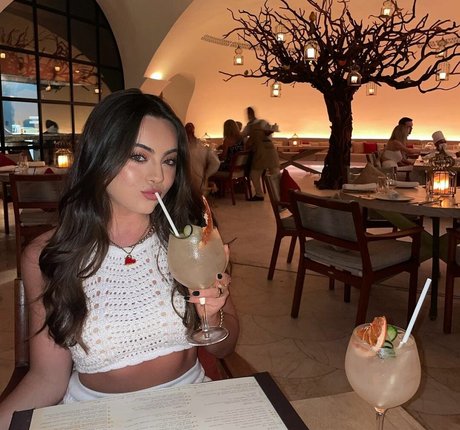 Ava Allan star perfect archive