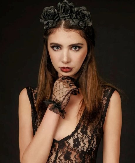 Daniela Bar nice model galleries