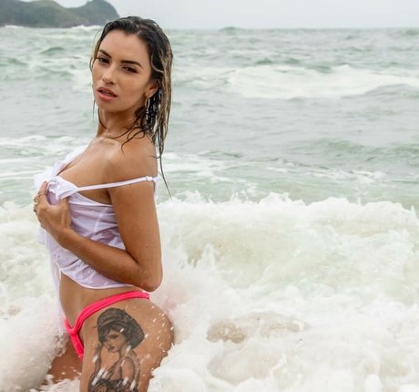 Milena Freitas exclusive model picture