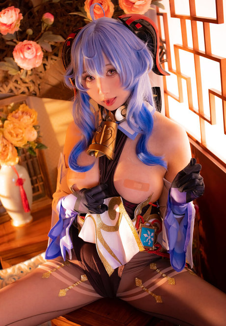 Sameki nude pornstar photos