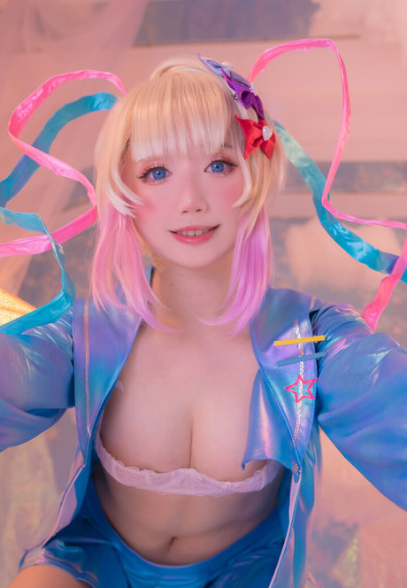 Sameki model nude photos