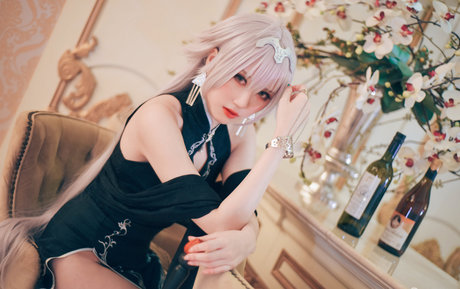 Sameki sex model image