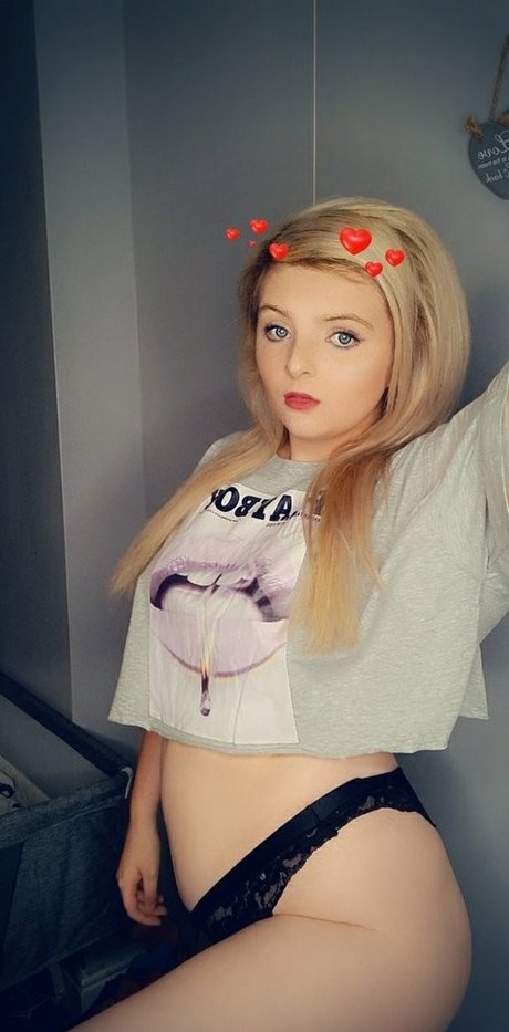 alexxxuncensoredx model pictures