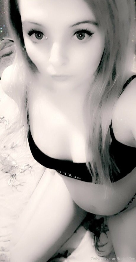 alexxxuncensoredx adult star pictures