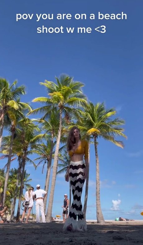 Alex Elizabeth Ljadov star top galleries