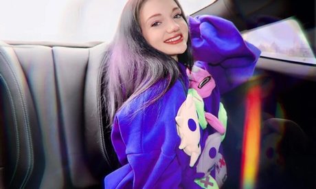 Eryn Young model erotic galleries