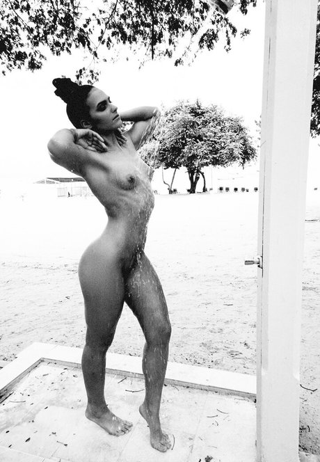 Bella Bel 1 star hd images