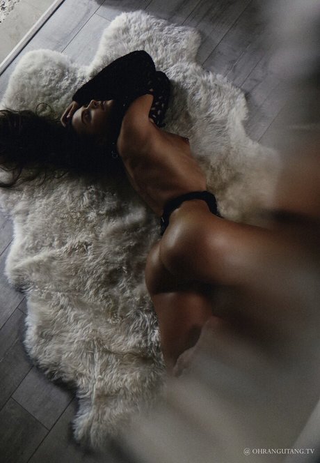 Bella Bel 1 nudes pornstar photo