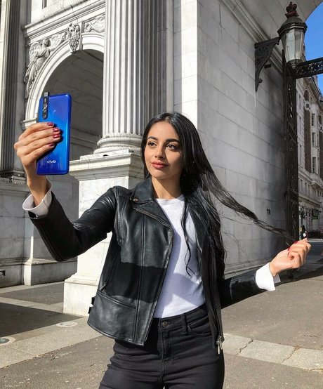 Banita Sandhu model exclusive gallery