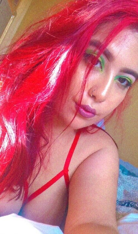 Lightnesss top model pics