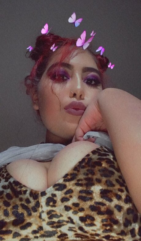 Lightnesss hot actress pic