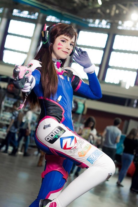 Kawaiitsu sexy star pic