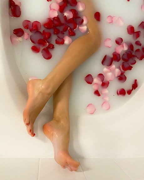 Fxxt candy nudes actress image