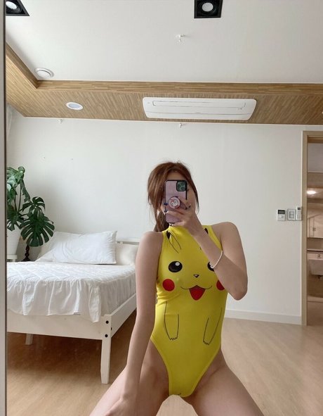 jena sis model adult picture