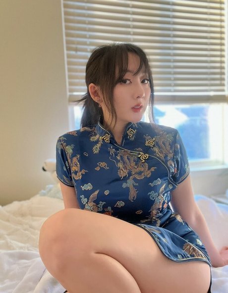 Ceweina model top pic