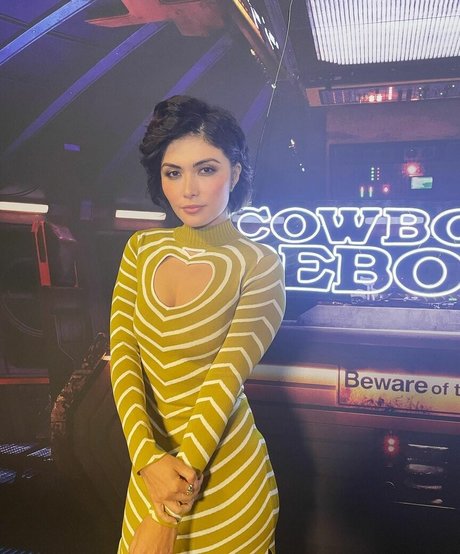 Daniella Pineda best pornstar galleries