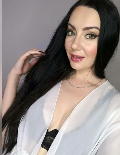 friends onlyfans perfect pictures