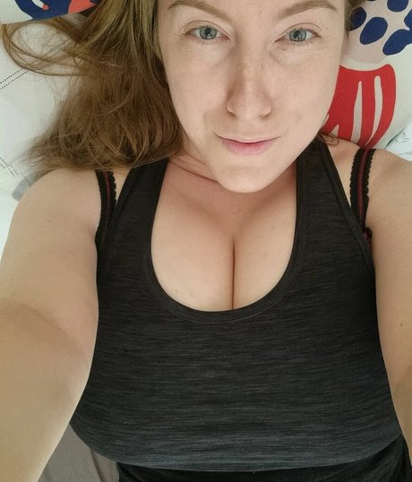 Blondy1 star naked pic