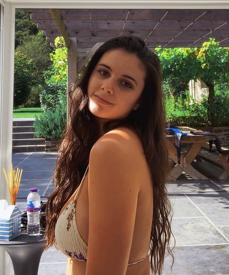 Sophie Slape high quality actress photos