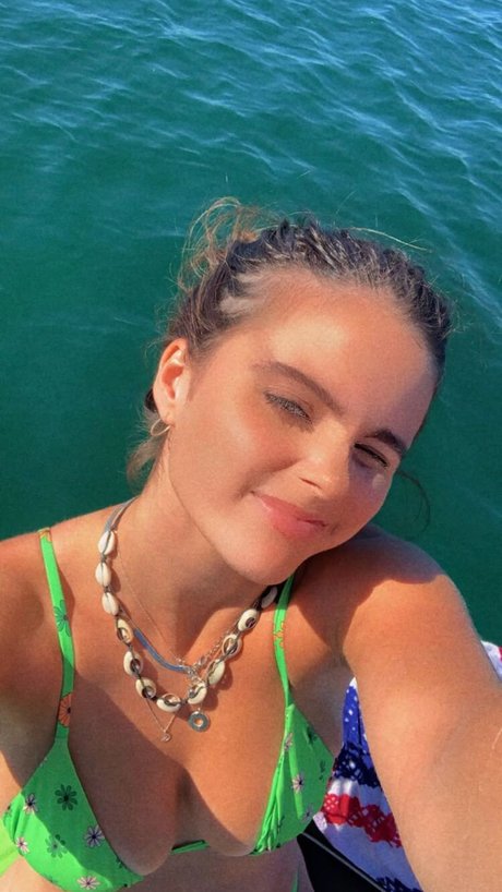 Sophie Slape pornstar adult galleries