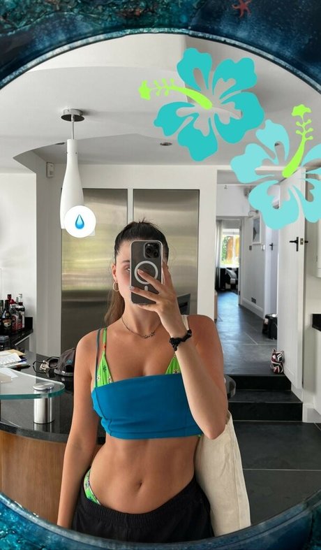 Sophie Slape model erotic gallery