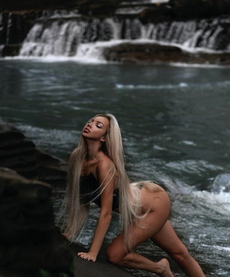 Yana fire model xxx photos