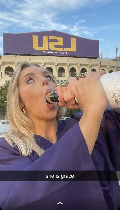 Reagan Campbell pornstar nude photos