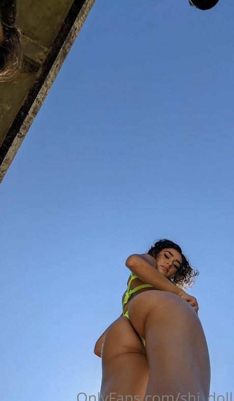 Shi Doll free pornstar photos