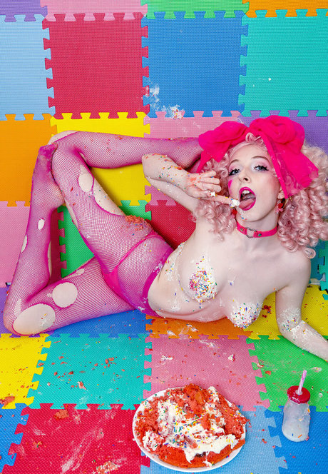 Evettes Niche art actress images