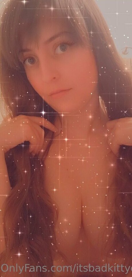 Itsbadkittyof model naked galleries