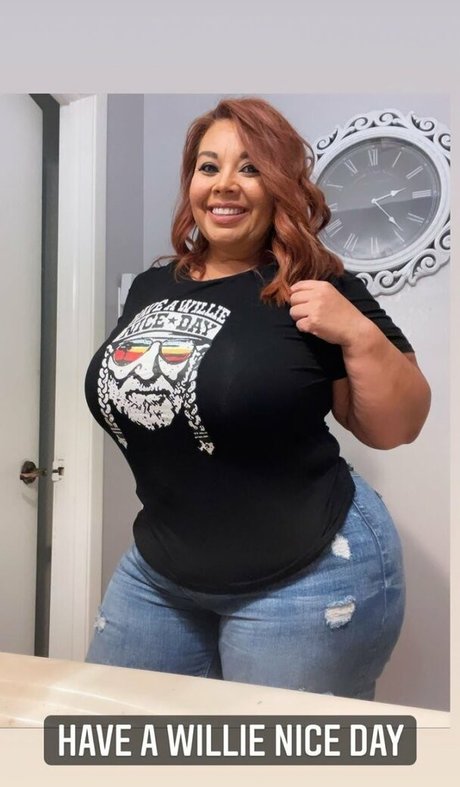 SueAnn pornstar nice image