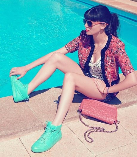 Gaite Jansen model free images