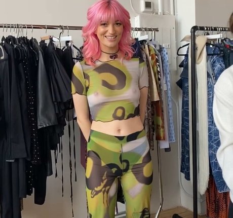 yourgirlgrae porn model pictures