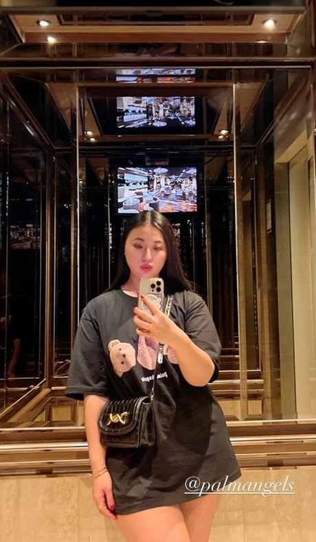 Yurino Hana hd star photo