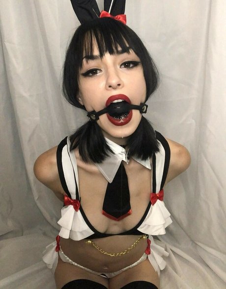 PixieBlitzie naked pornstar gallery