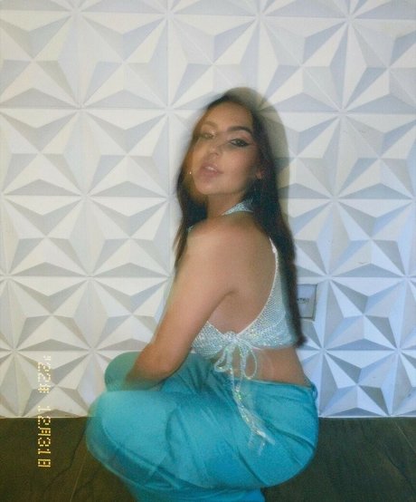 Ana Zimerman hd actress galleries