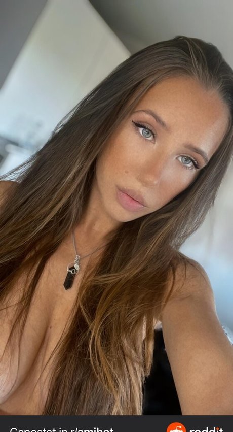 Rinaexclusive nude model photos