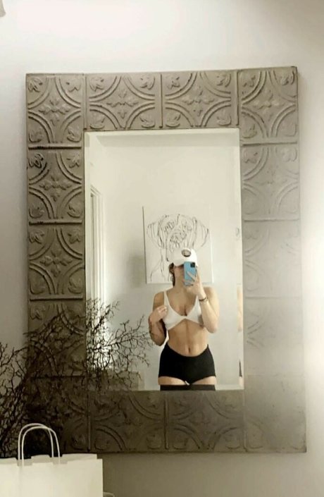 Abryancat model naked archive