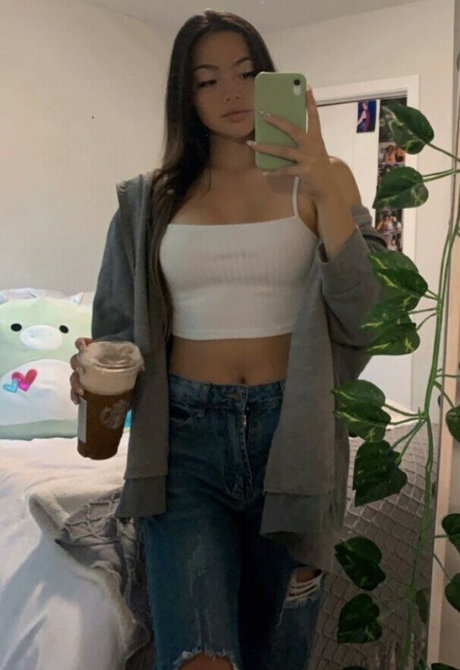 Carly Wong xxx actress galleries