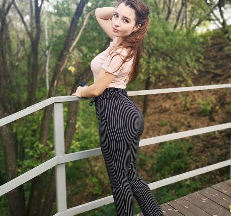 Elena Deligioz nude pornstar gallery