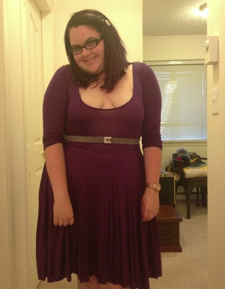 Chubolatechip model naked pics