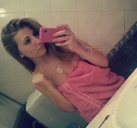 Milena Asquini sexy pornstar gallery